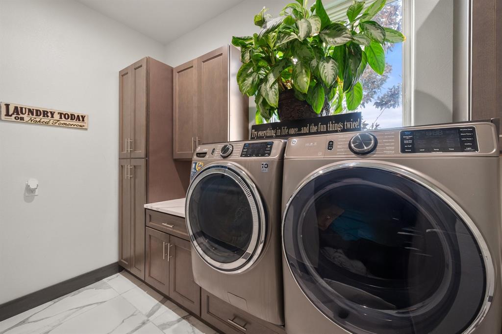 The Shores On Richland Chamb - Residential