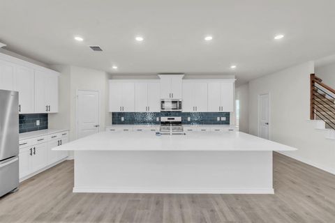 Tiny photo for 9401 Gossamer St St, McKinney, TX 75071 (MLS # 21210221)