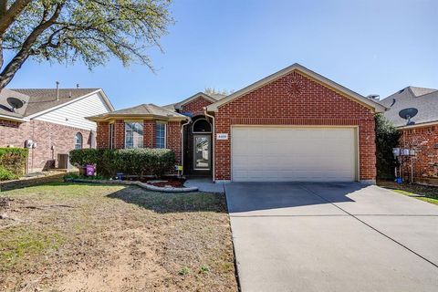Photo of 4409 Tacoma Terrace, Fort Worth, TX 76123 (MLS # 21208065)