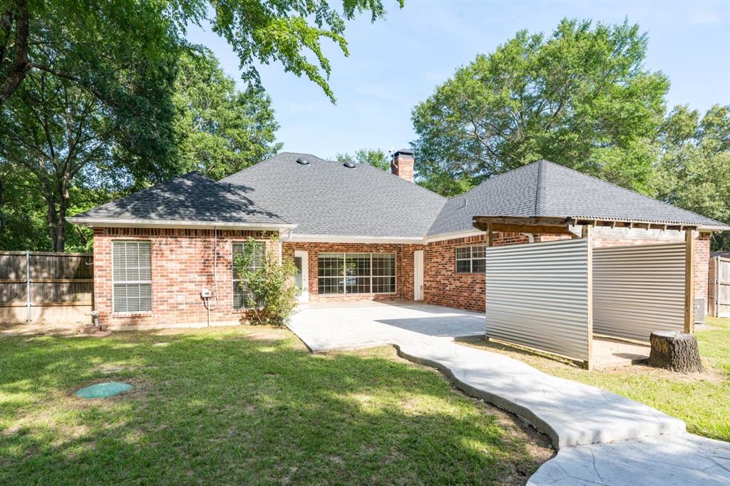 Woodmere Park - Residential