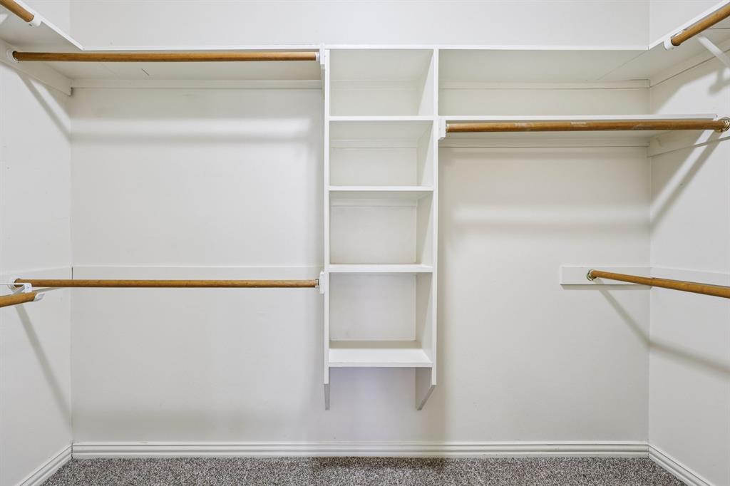 LAKESIDE ESTATES PHASE III - Residential