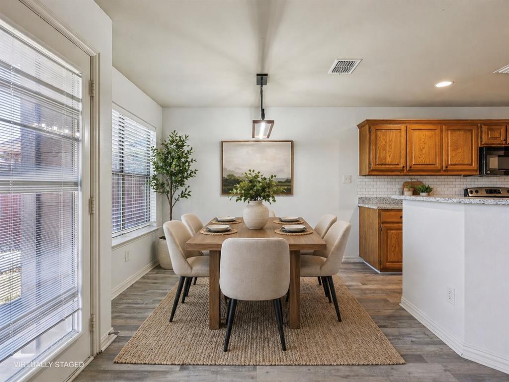 LAKESIDE ESTATES PHASE III - Residential