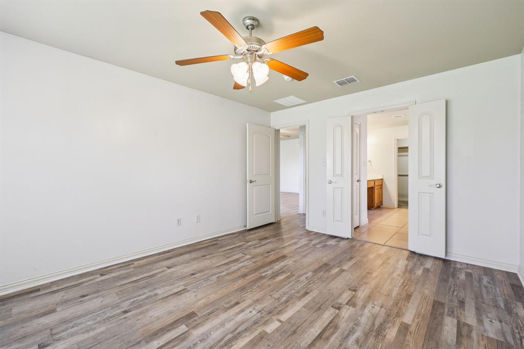 LAKESIDE ESTATES PHASE III - Residential