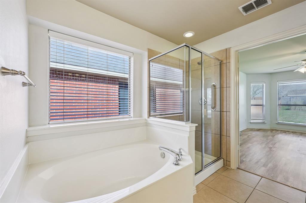 LAKESIDE ESTATES PHASE III - Residential