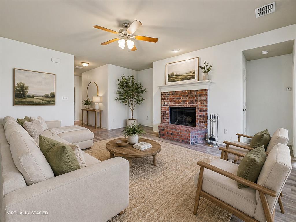 LAKESIDE ESTATES PHASE III - Residential