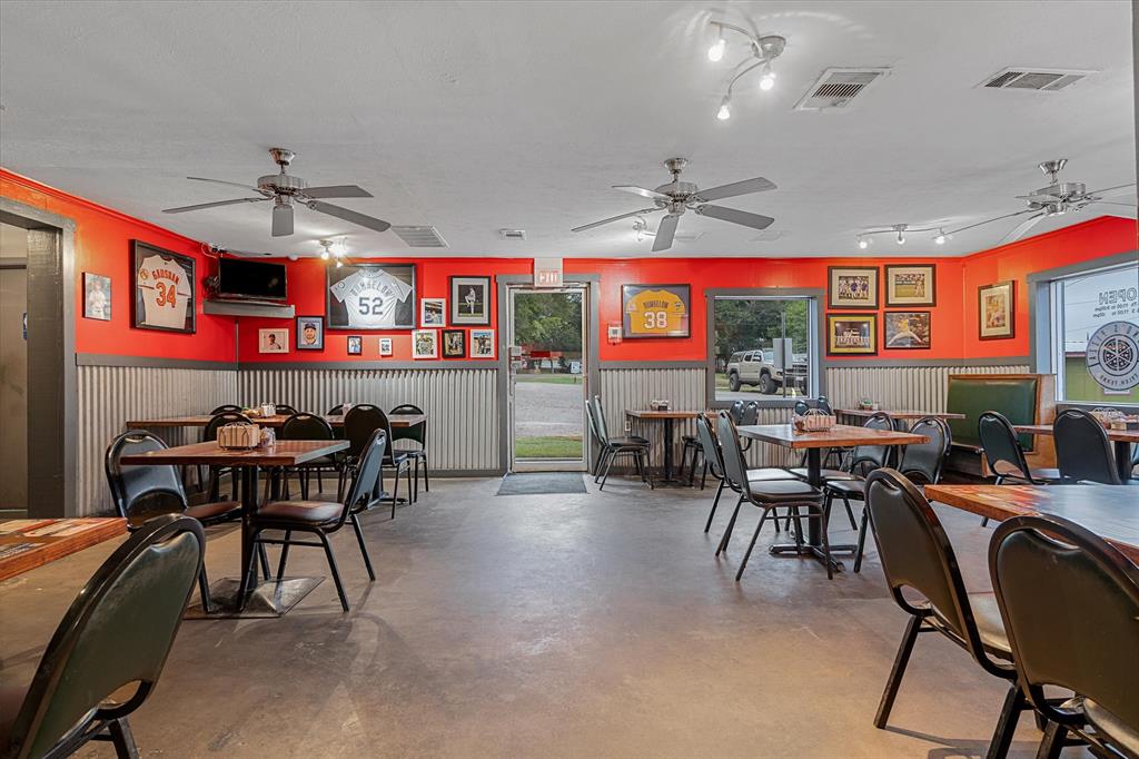 Brunos Pizza Add - Commercial Sale