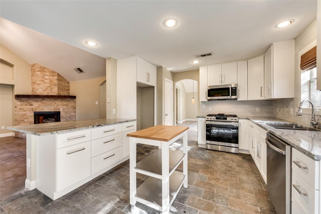 Random Oaks At The Shores - Residential Lease