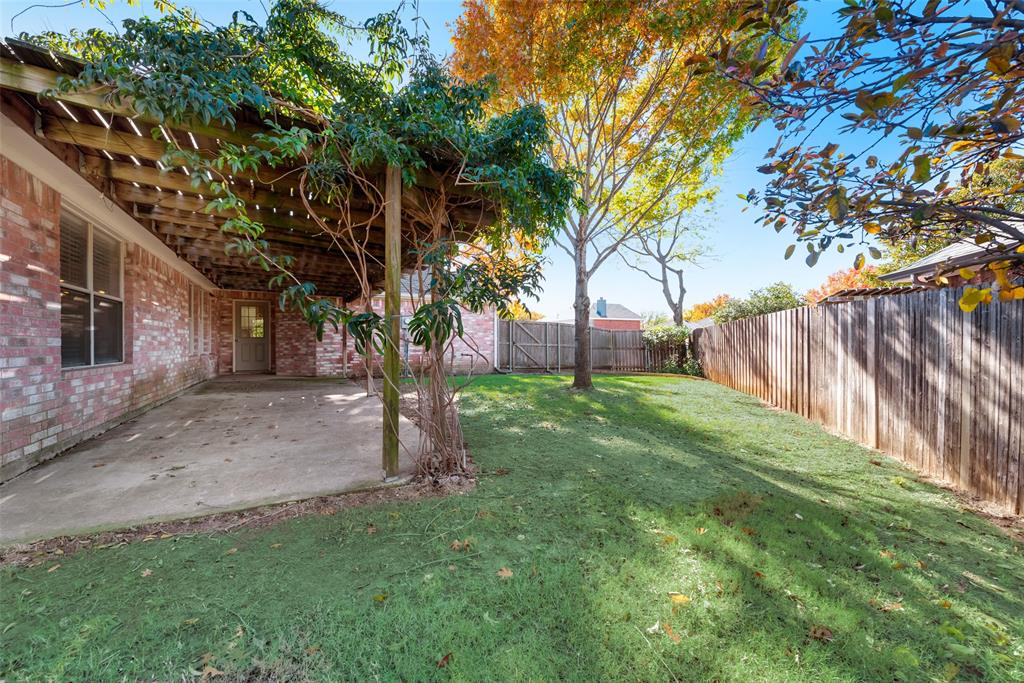 Random Oaks At The Shores - Residential Lease