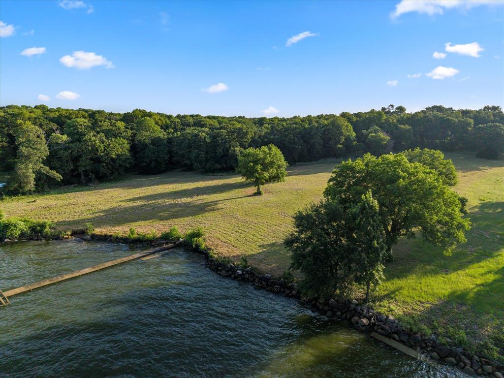 ABS A10669 P Quero Abst - Land