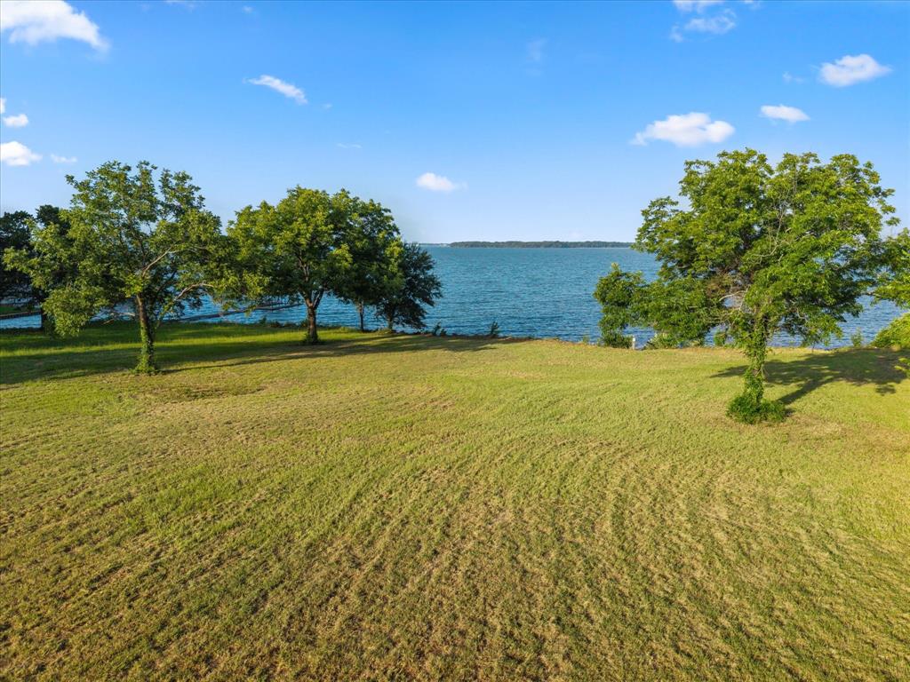 ABS A10669 P Quero Abst - Land