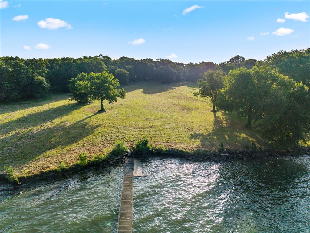 ABS A10669 P Quero Abst - Land