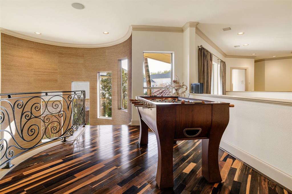 Oaktree Ph Four - Residential