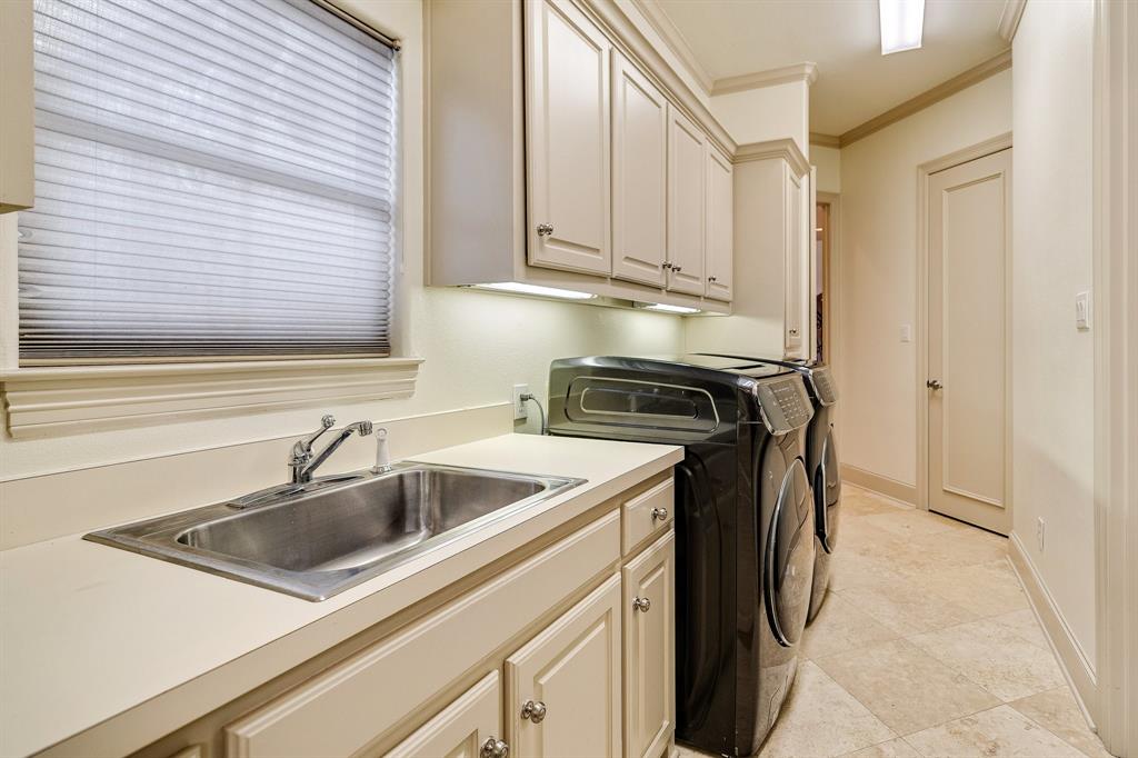 Oaktree Ph Four - Residential