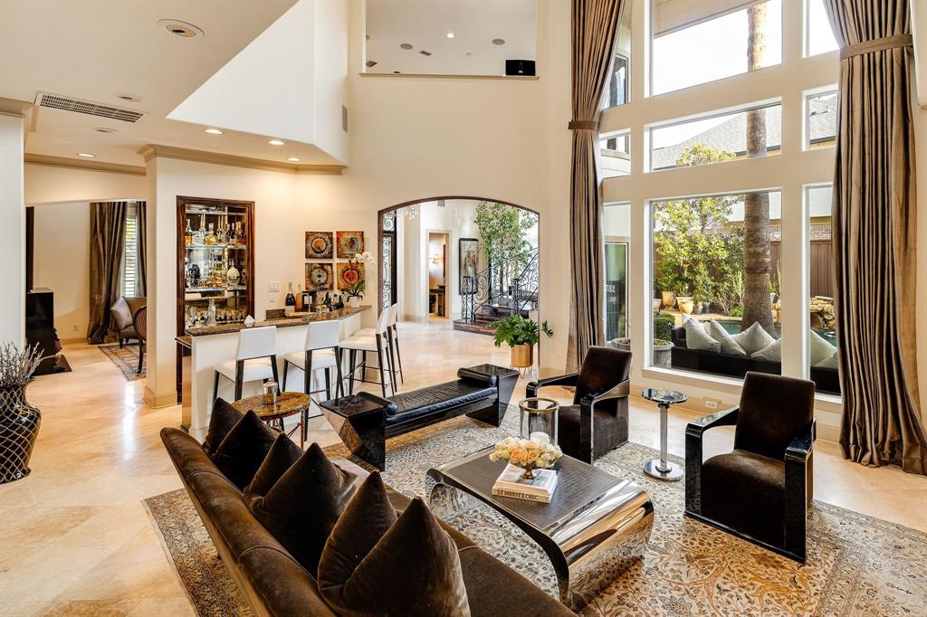 Oaktree Ph Four - Residential