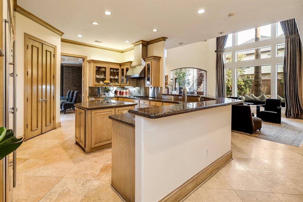 Oaktree Ph Four - Residential