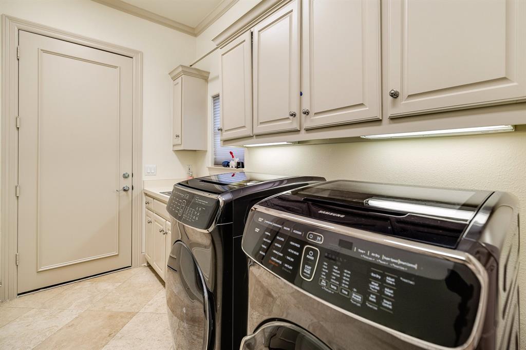 Oaktree Ph Four - Residential