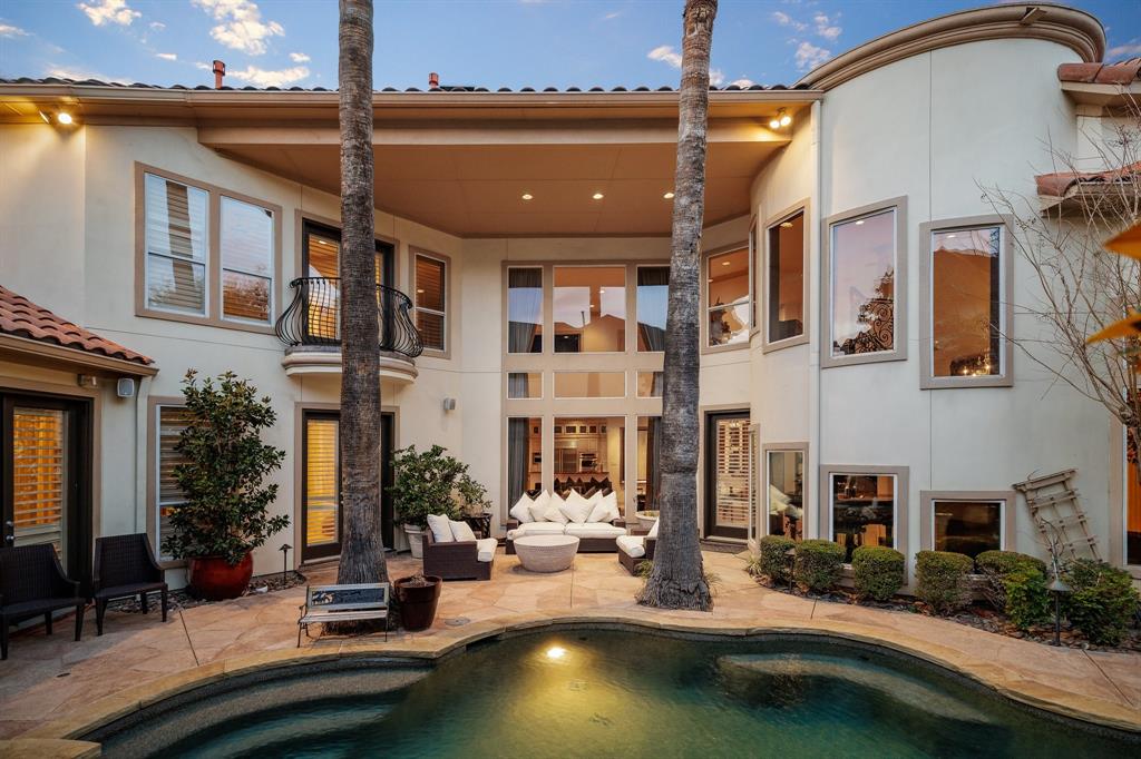 Oaktree Ph Four - Residential
