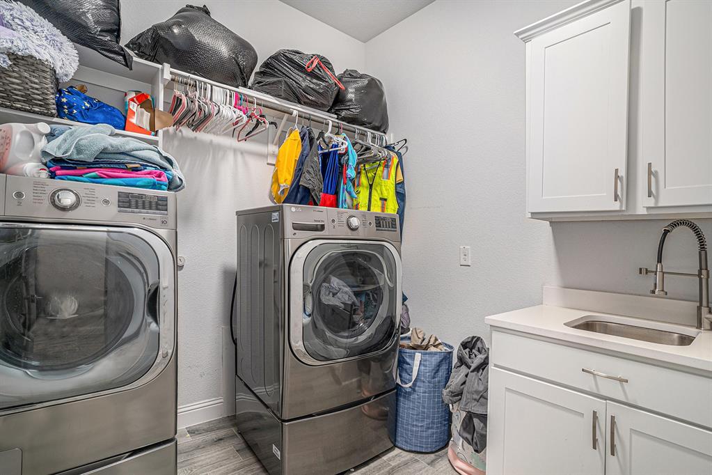 Noble Residency Estates - Residential