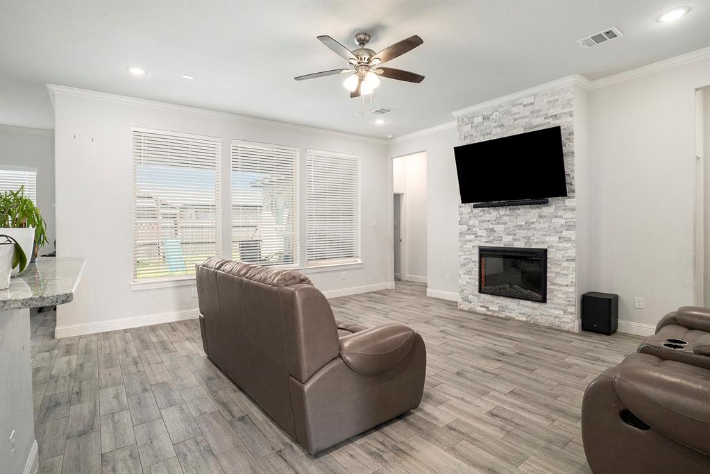 1824 Royal Lake Drive