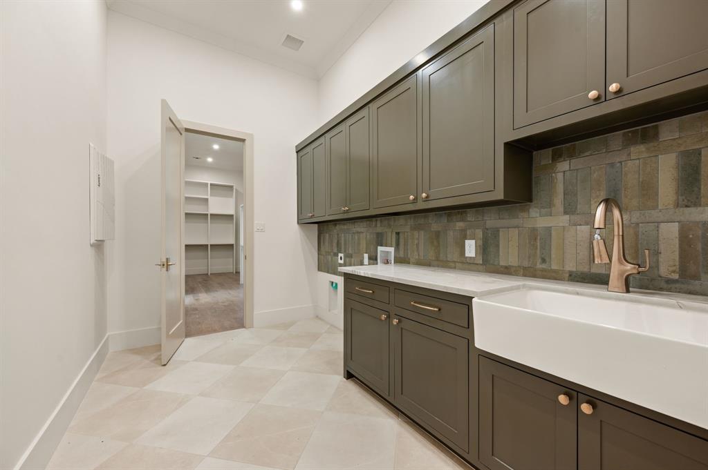 Fleming Pointe - Residential