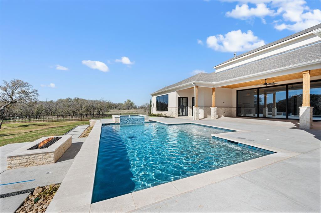 Fleming Pointe - Residential