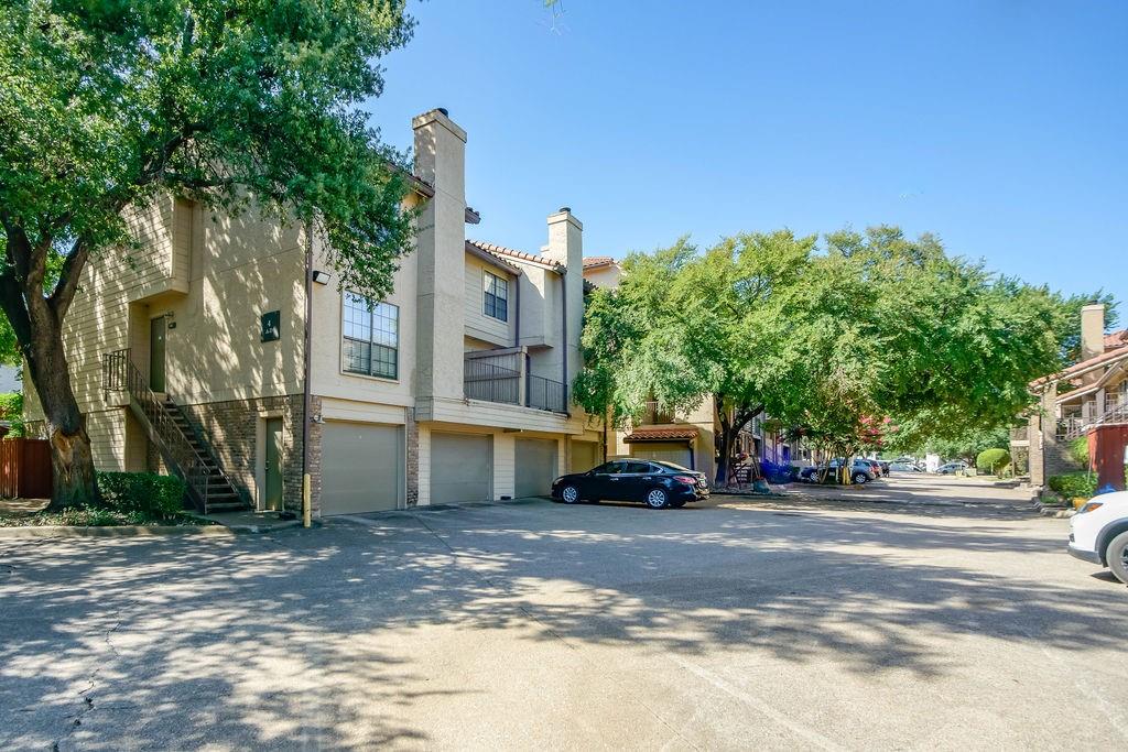 4777 Cedar Springs Road 8L