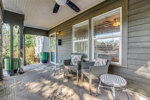 Tiny photo for 1635 Taft Street, Dallas, TX 75208 (MLS # 21099375)