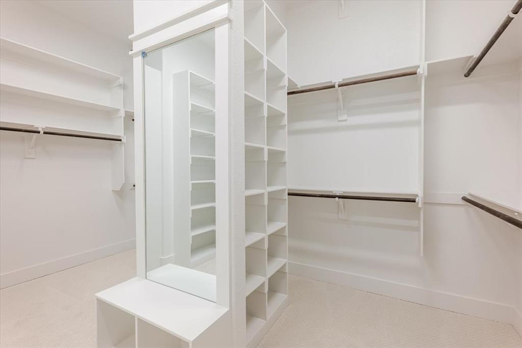 Paradise Meadows Pc - Residential