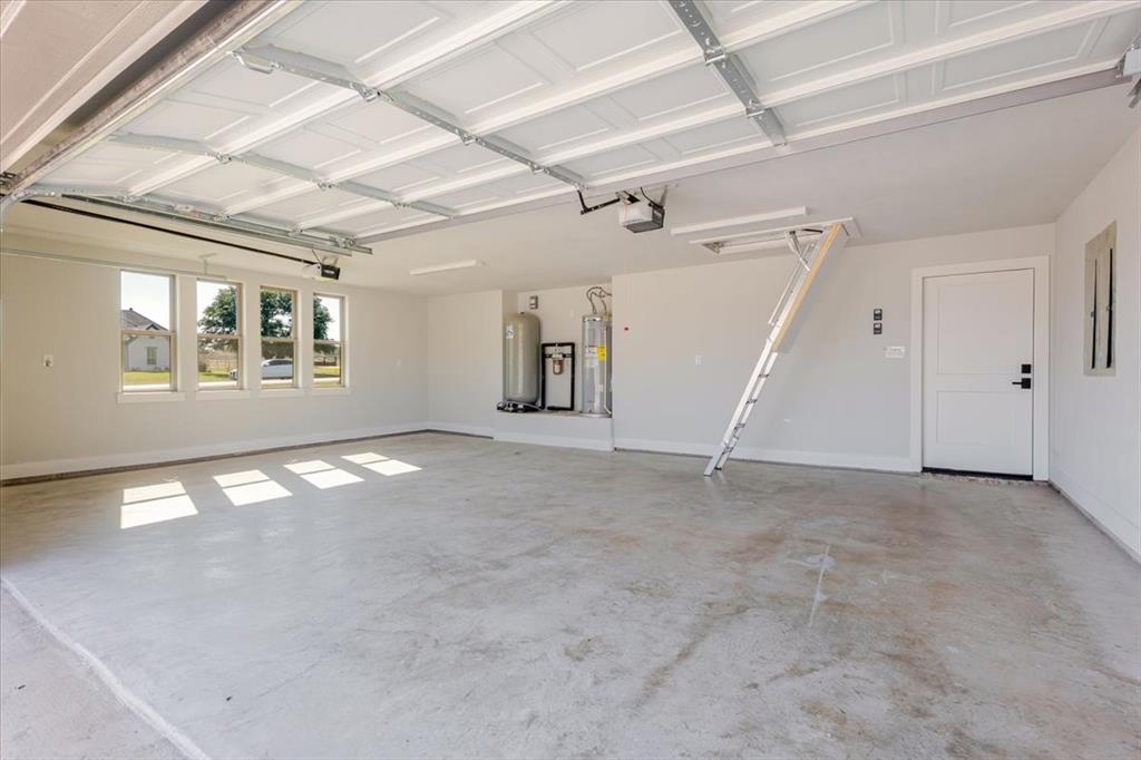 Paradise Meadows Pc - Residential