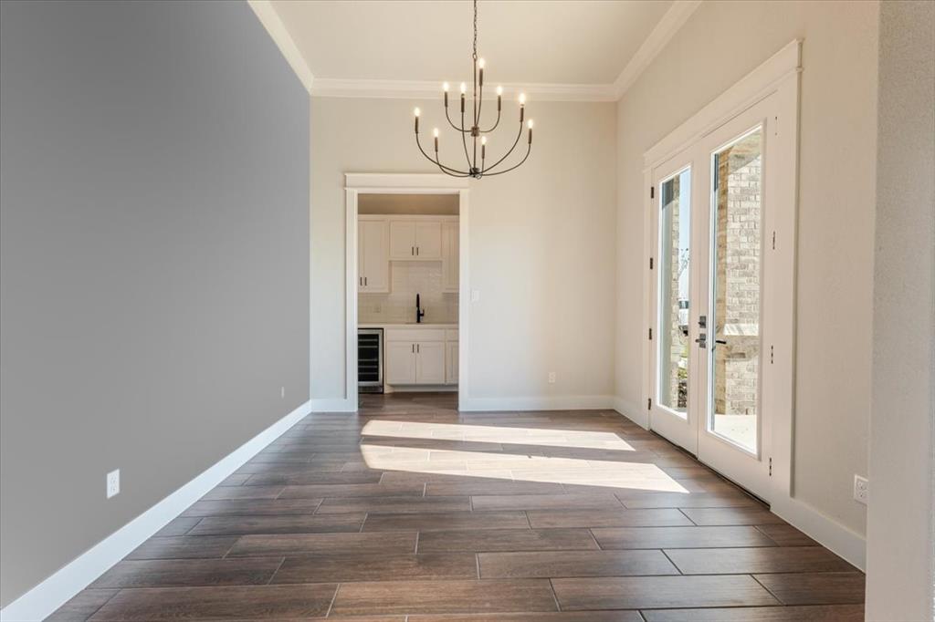 1017 Paradise Parkway