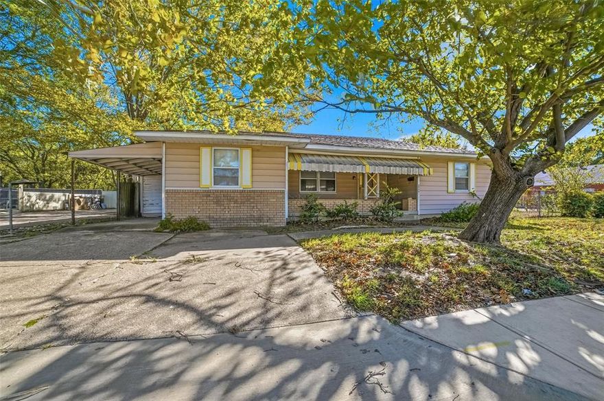 Step inside this beautifully remodeled 3-bedroom, 2-bath home offering 1,602 sq. ft. of stylish living space. The open-concept layout features new flooring throughout and a sleek, modern kitchen complete with a gas range and contemporary finishes. Spacious bedrooms provide generous closet space, ensuring comfort and functionality for the whole family. Nestled in a well-established neighborhood, this home offers an easy commute to downtown Dallas—perfect for those seeking both convenience and charm. With recent upgrades and attention to detail, this move-in-ready home is a true standout. Don’t miss your opportunity to make this gem yours!
