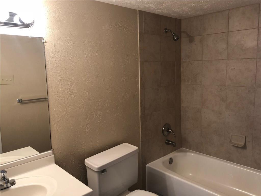 Windridge 2 - Residential Lease