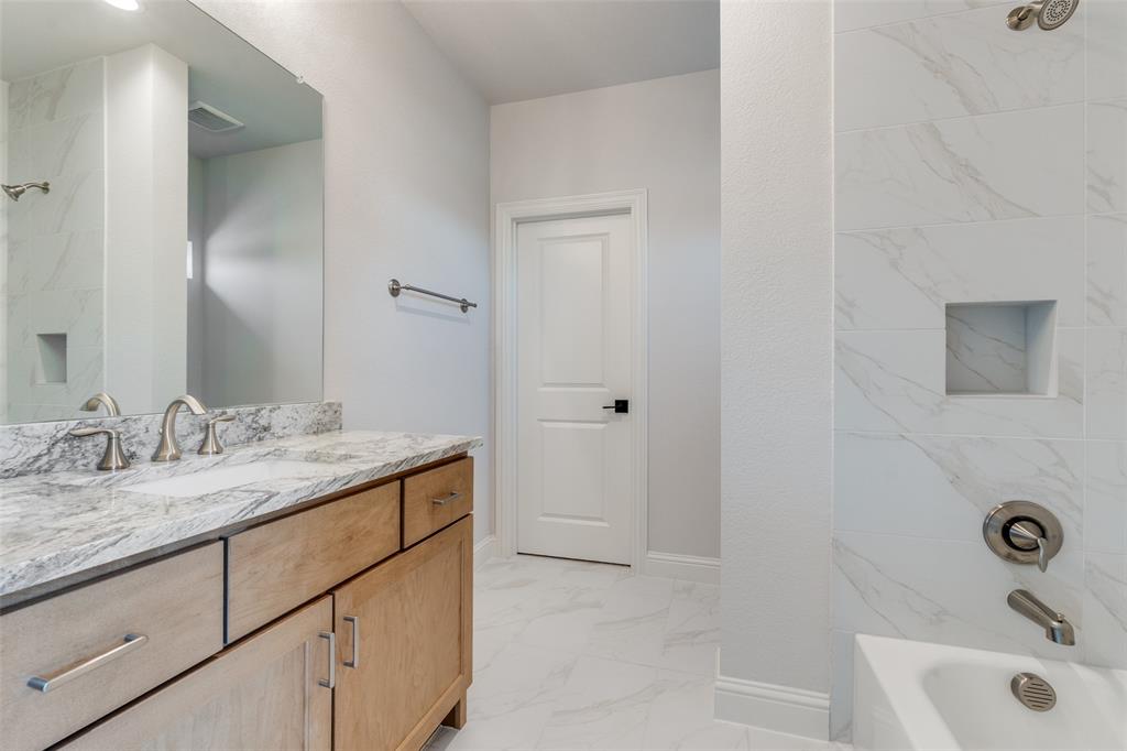 NORTH DAVILLA DRIVE ESTATES - Residential