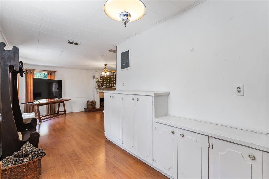 3312 Vine Lane