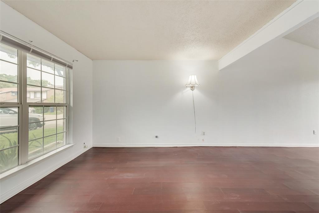 1814 Highbrook Court