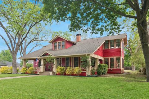 309 E Marvin Avenue Waxahachie TX 75165