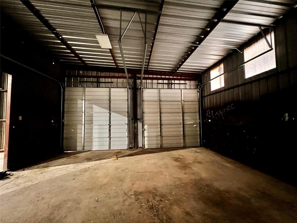 City Of Paris - Commercial Sale