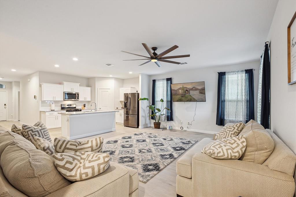 SUMMER CREEK RANCH - Residential