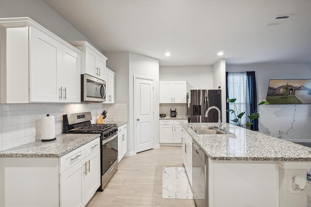 SUMMER CREEK RANCH - Residential