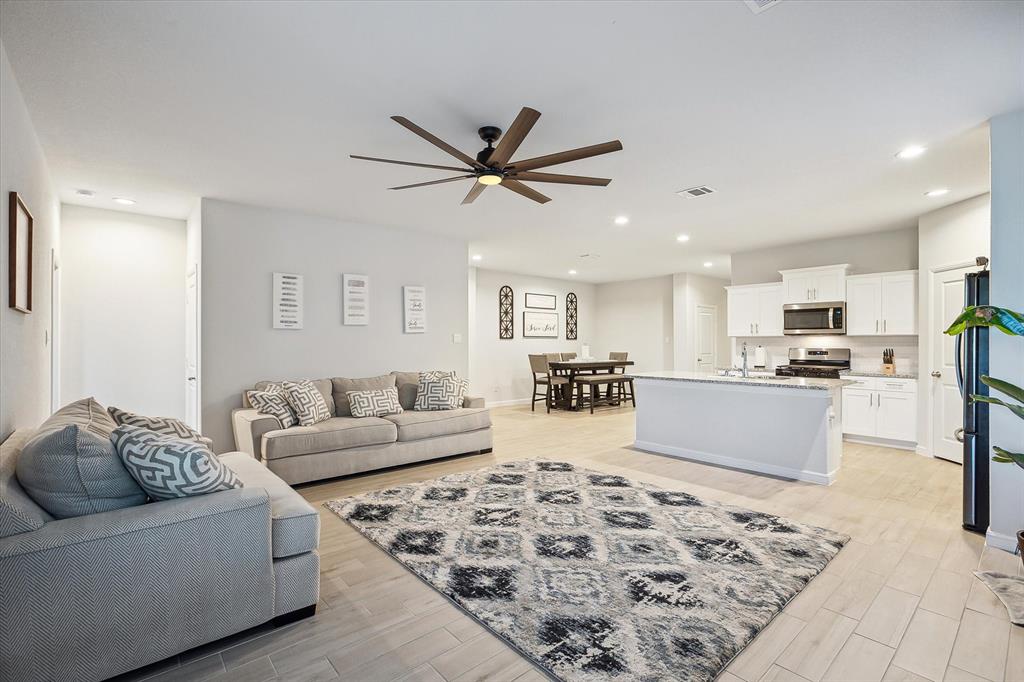 SUMMER CREEK RANCH - Residential