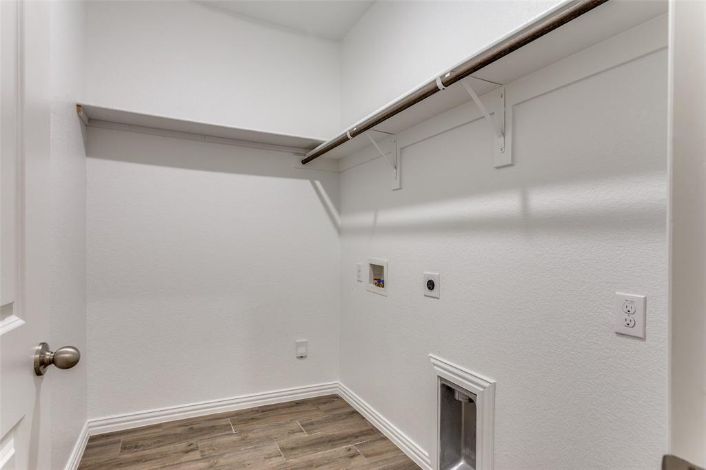 Red Eagle Place - Residential