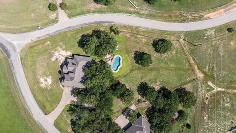 A home in Granbury