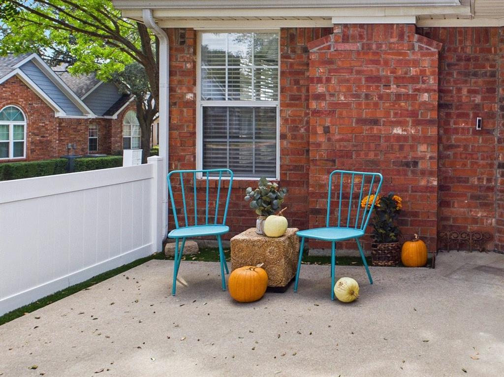 2220 Countryside Drive