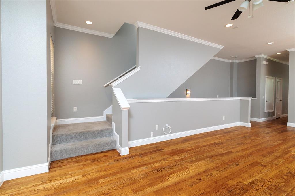 724 Skyline Bluff Court