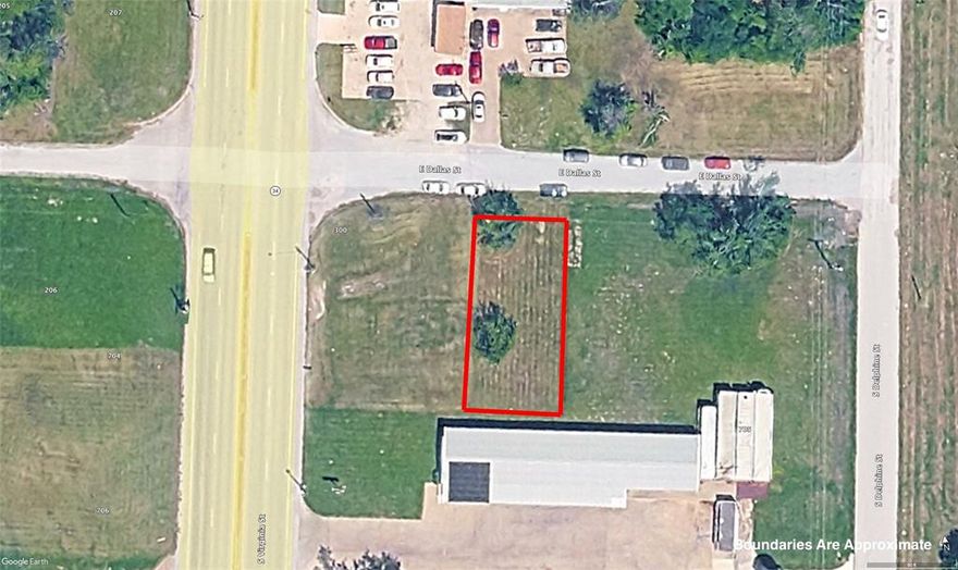 5,625sf vacant lot located between US-80 and I-20 in Terrell, TX only 30 miles from Dallas.  Property is zoned for Downtown District and ready for building or development.  Buyer to verify all zoning and permitted uses with the City of Terrell.