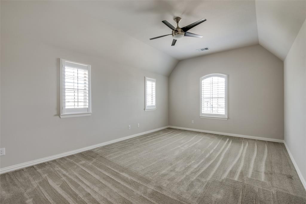 Castle Hills Golf Course - Residential