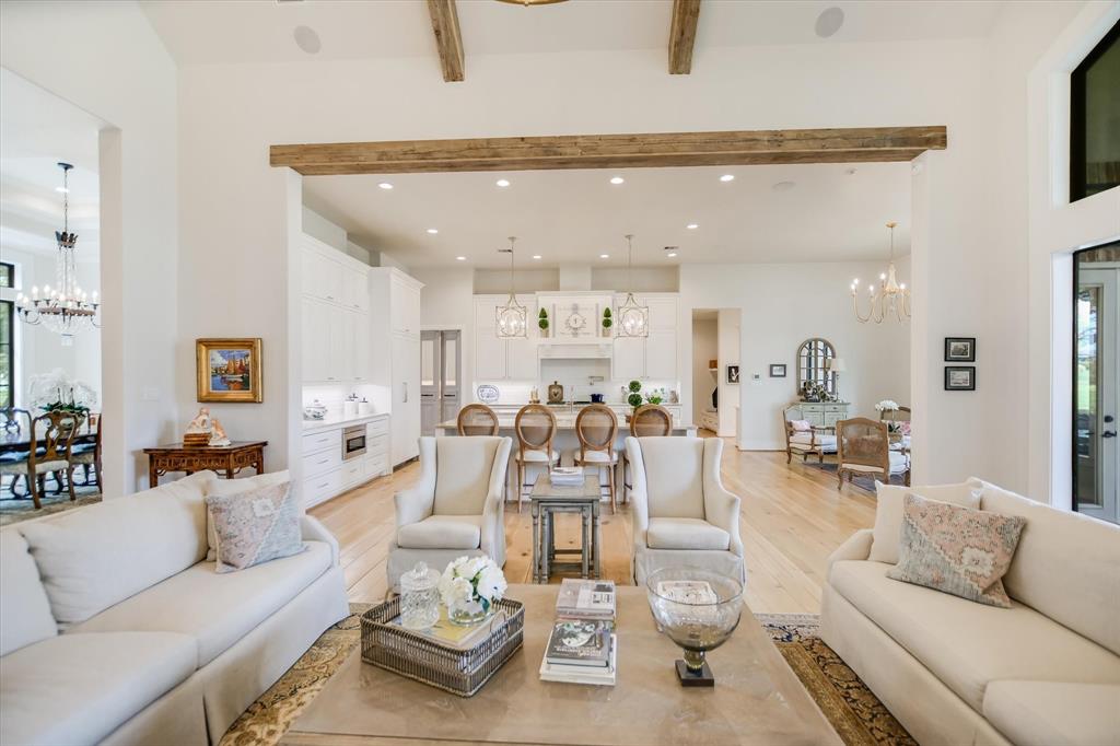 Horseshoe Bay West - Residential