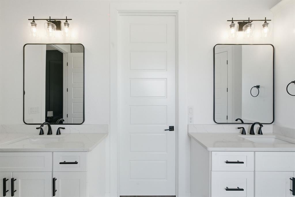 THE RANCHES AT VALLEY VI - Residential