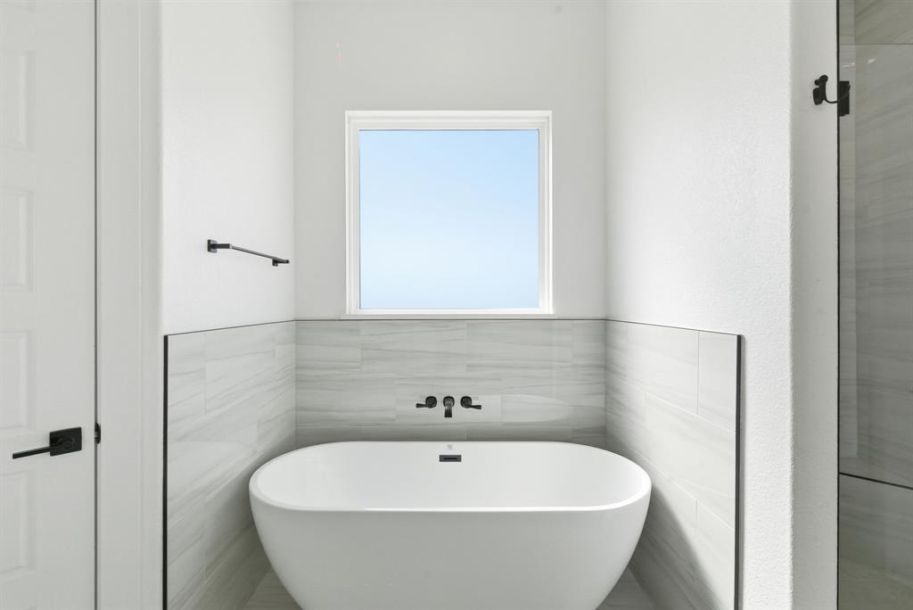 THE RANCHES AT VALLEY VI - Residential