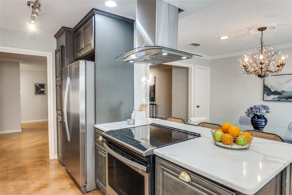 1295 Roaring Springs Road
